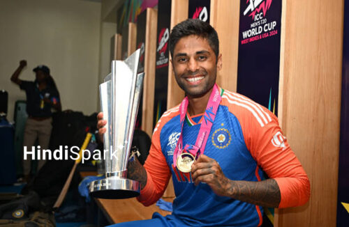 suryakumar Yadav-with-IPL-trophy-hindispark.in